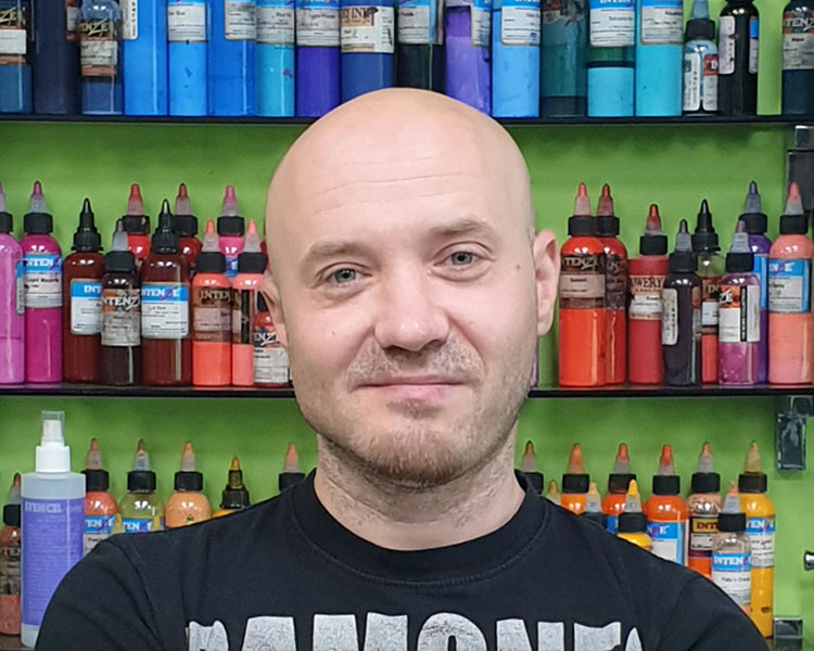 тату мастер Дамир Aerodamir Яфаров